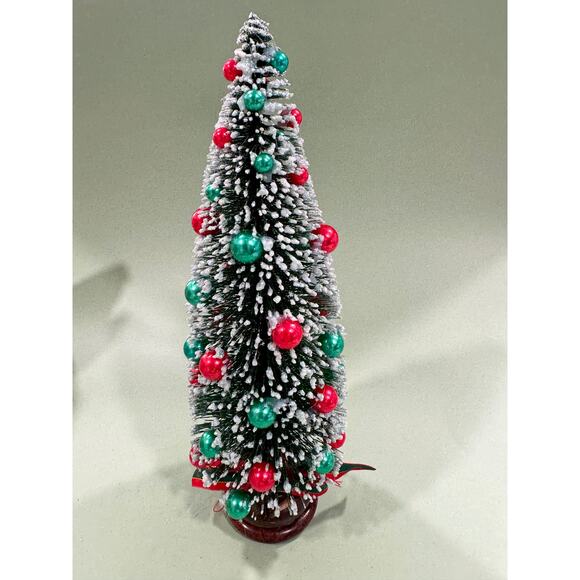 Price Reduced Bottle Brush Tree Christmas Assemblage Vintage Door Knob Base DKT5 - Picture 1 of 5